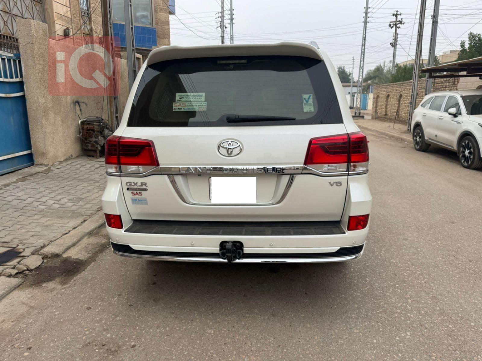 تويوتا لاندكروزر